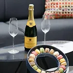 278 Bardot - Lovely 2nd Appartamento Parigi